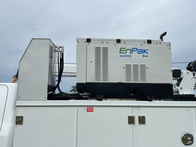 2023 Chevrolet Silverado 6500 HD 4x4 Utility Service Truck with Stellar Telescopic Crane 7630 Homestead FL