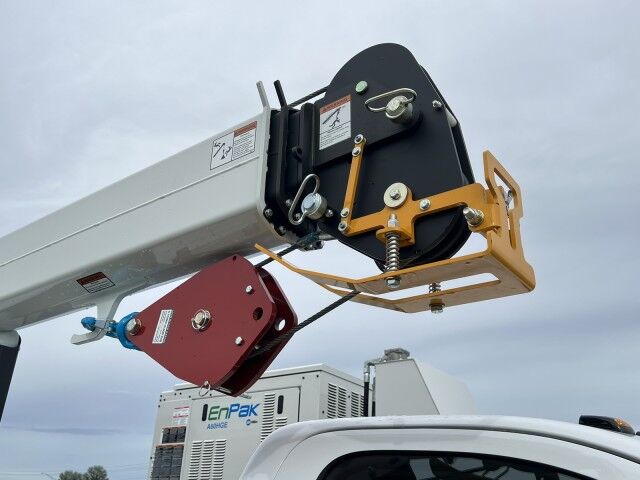 2023 Chevrolet Silverado 6500 HD 4x4 Utility Service Truck with Stellar Telescopic Crane 7630 Homestead FL