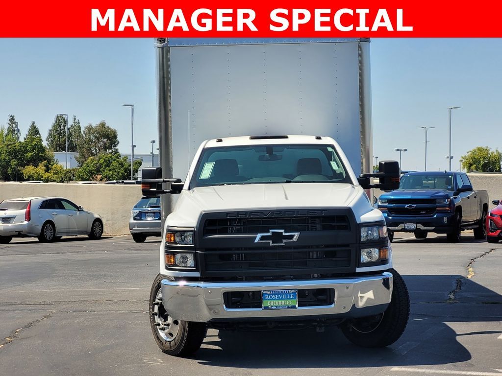 2023 Chevrolet Silverado 6500HD