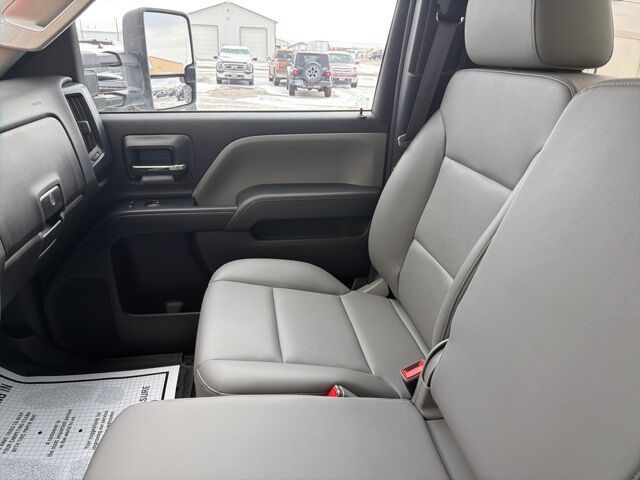 2023 Chevrolet Silverado 6500HD Watertown SD