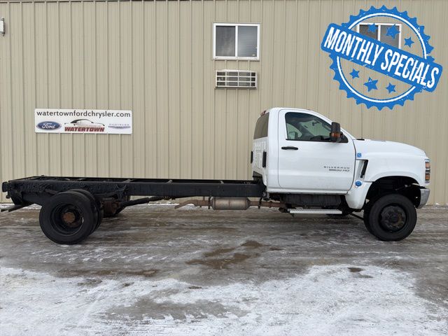 2023 Chevrolet Silverado 6500HD 1WT