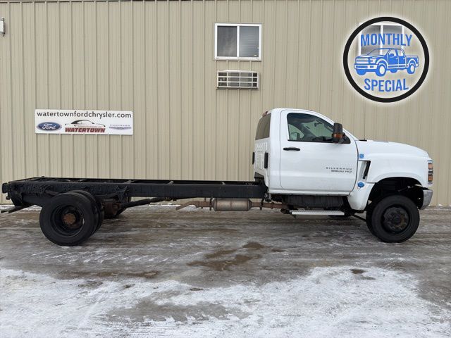 2023 Chevrolet Silverado 6500HD 1WT