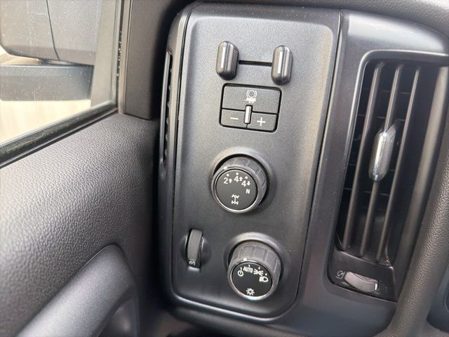 2023 Chevrolet Silverado 6500HD 1WT Watertown SD