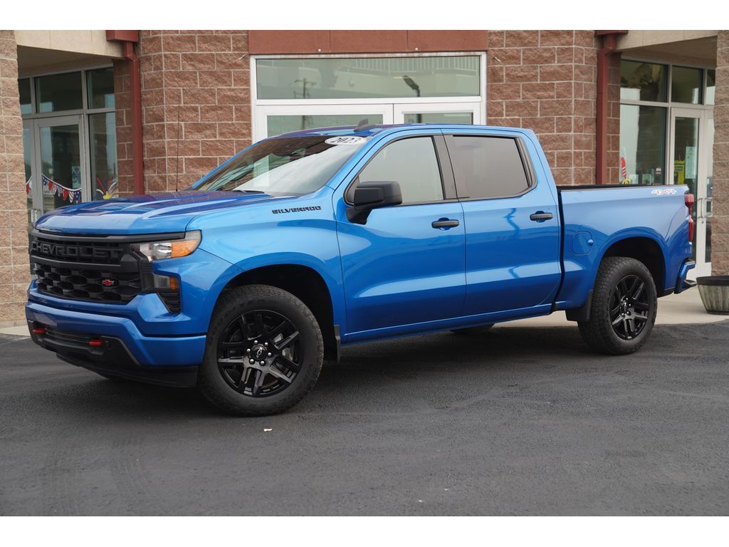 2023 Chevrolet Silverado Custom