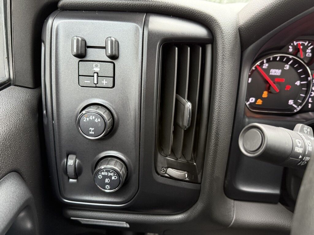 2023 Chevrolet Silverado MD 4WD Duramax Diesel Maumee OH