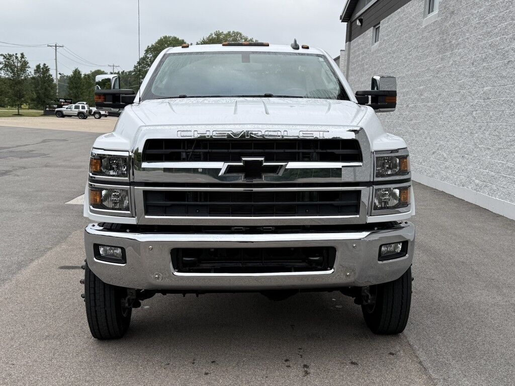 2023 Chevrolet Silverado MD 4WD Duramax Diesel