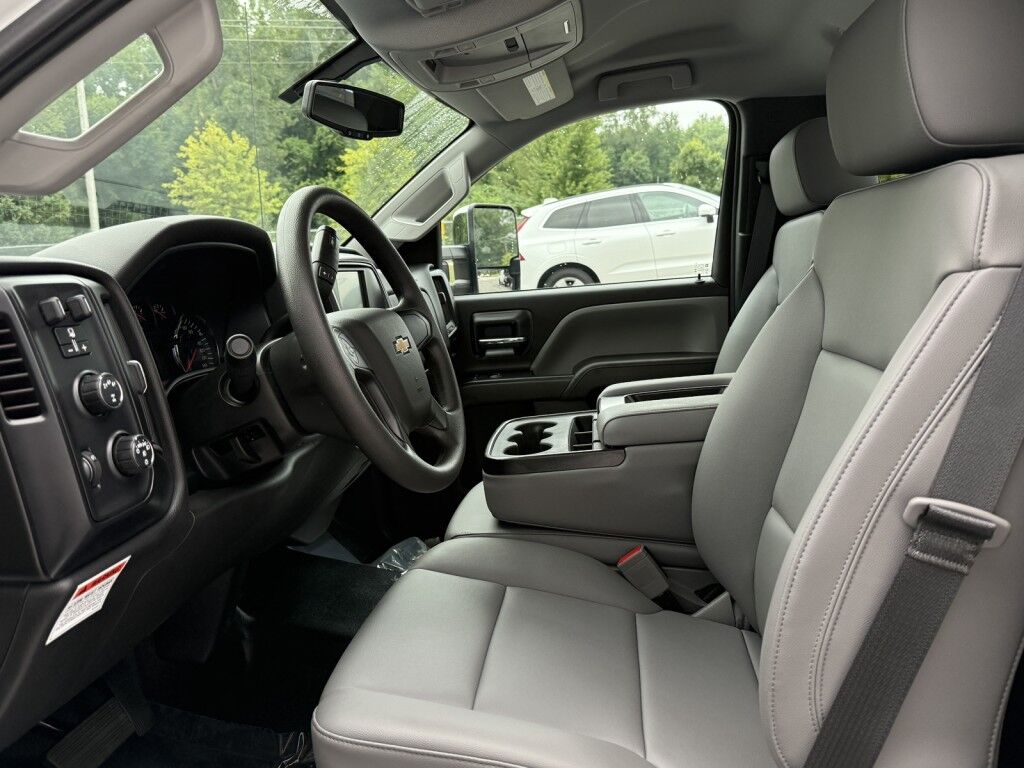 2023 Chevrolet Silverado MD WT Reg Cab 4x4 Duramax Diesel **Only 249 Miles** Maumee OH