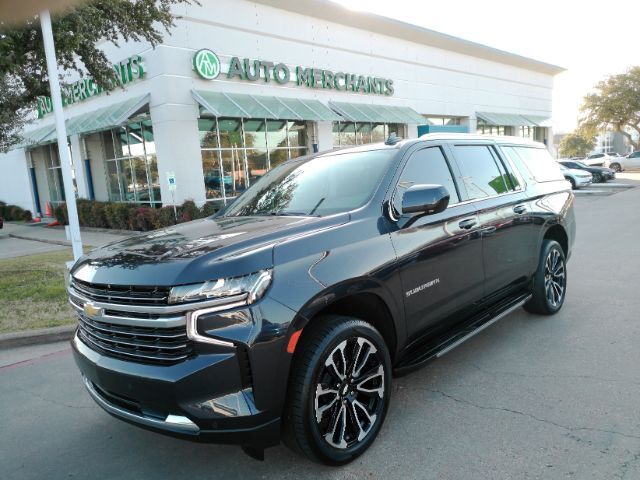 2023 Chevrolet Suburban 2WD LT