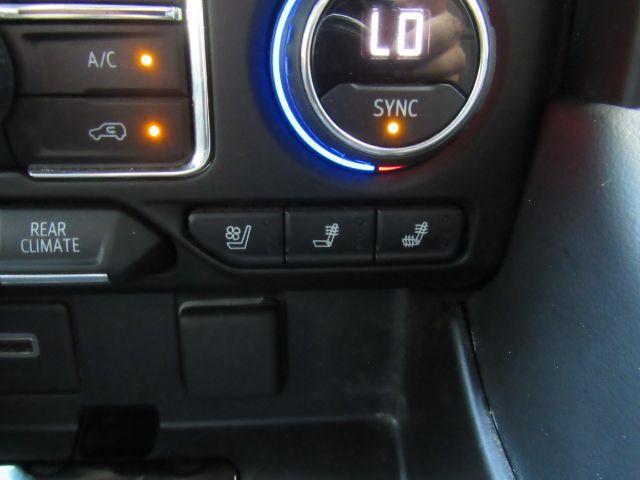 2023 Chevrolet Suburban 4WD Premier Plano TX