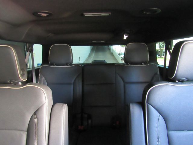 2023 Chevrolet Suburban 4WD Premier Plano TX
