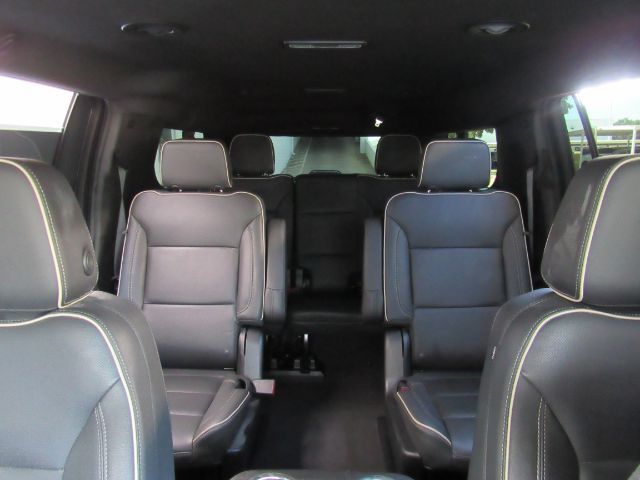 2023 Chevrolet Suburban 4WD Premier Plano TX