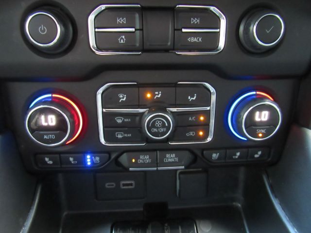 2023 Chevrolet Suburban 4WD Premier Plano TX