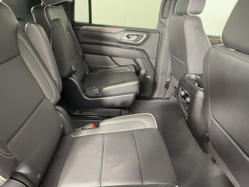 2023 Chevrolet Suburban 4WD Premier W/Premium Pkg/Panoramic Sunroof Maumee OH