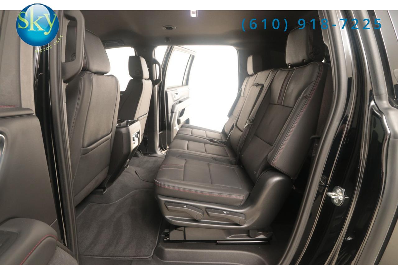 2023 Chevrolet Suburban 4WD RST 4WD LIFTED West Chester PA
