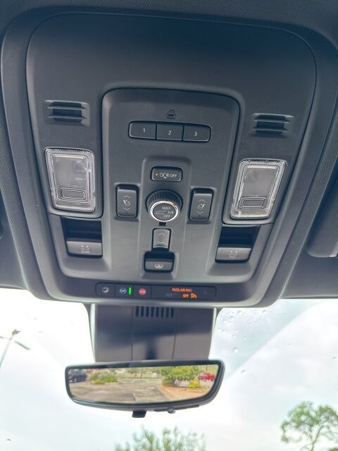 2023 Chevrolet Suburban High Country  TX