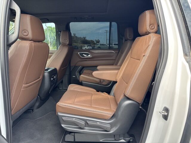 2023 Chevrolet Suburban High Country  TX