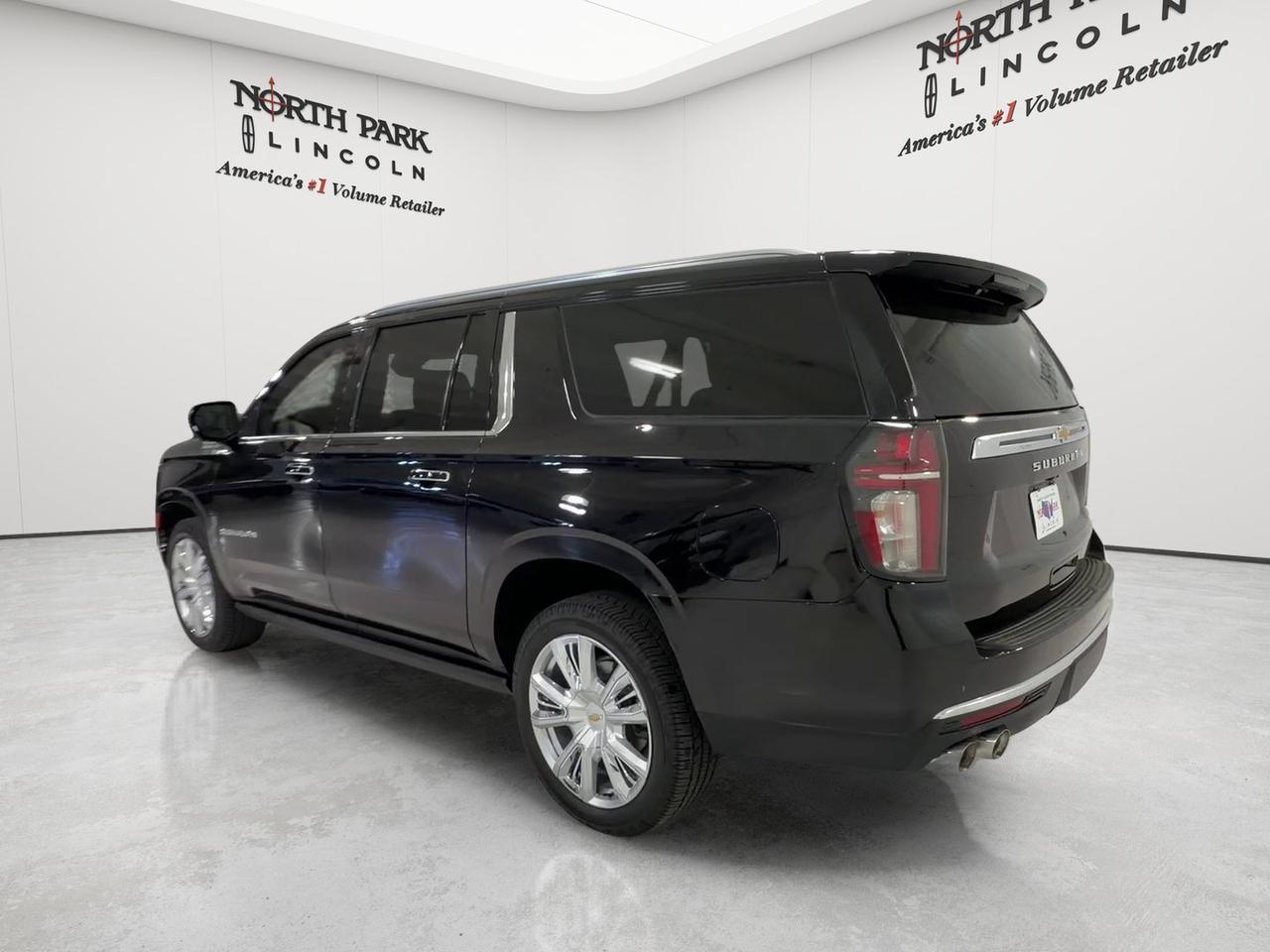 2023 Chevrolet Suburban High Country