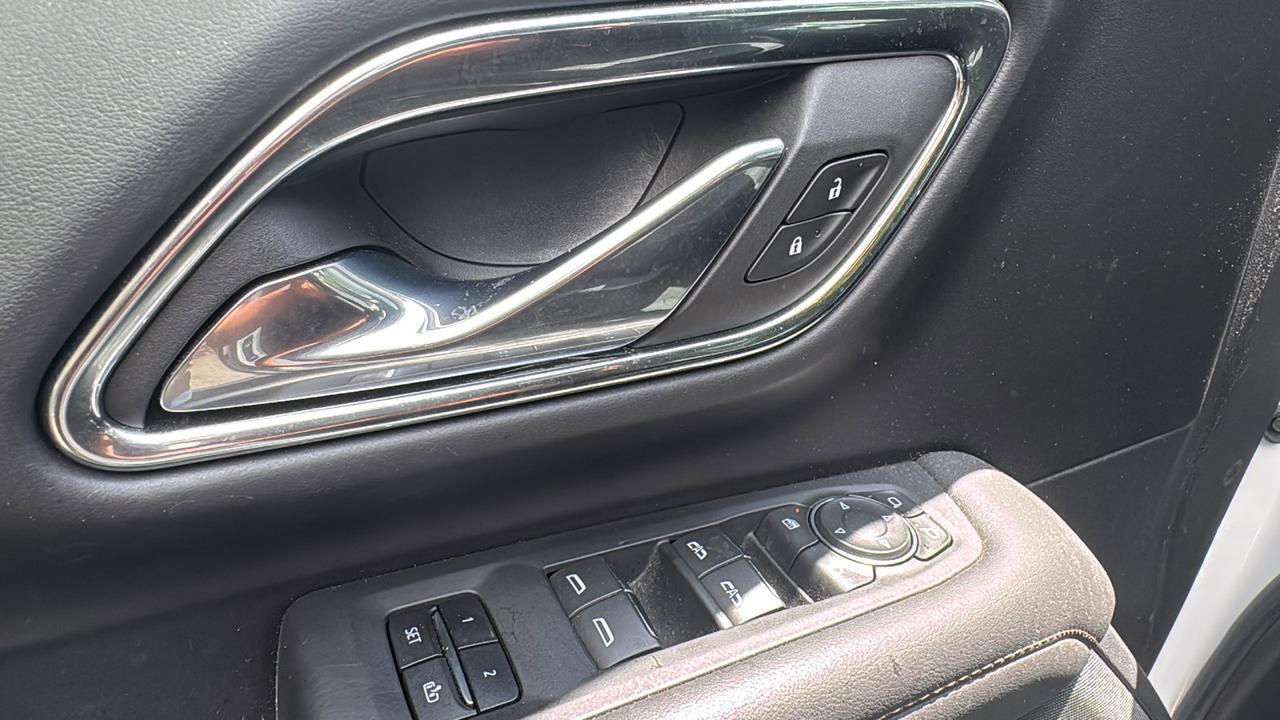 2023 Chevrolet Suburban High Country  Selma TX