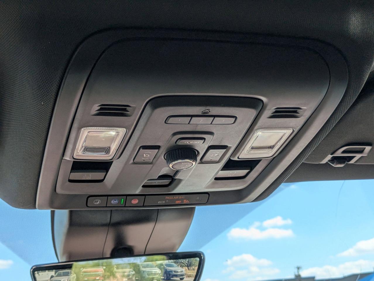 2023 Chevrolet Suburban High Country Castroville TX