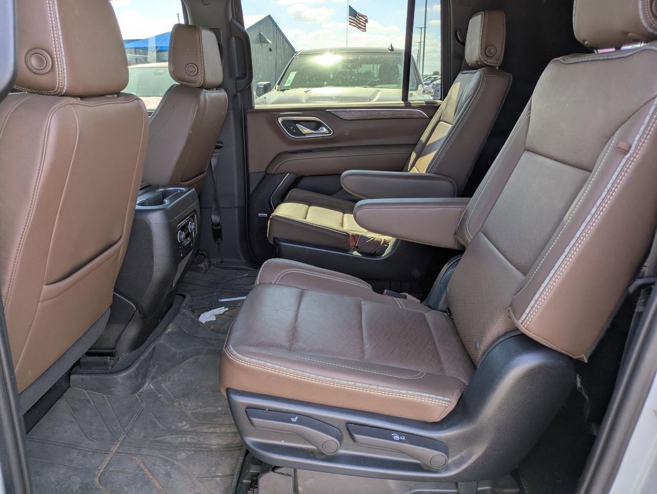 2023 Chevrolet Suburban High Country Castroville TX