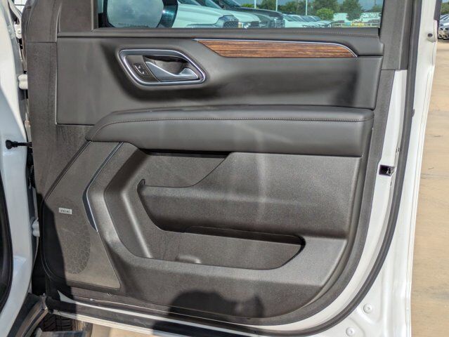 2023 Chevrolet Suburban High Country Castroville TX