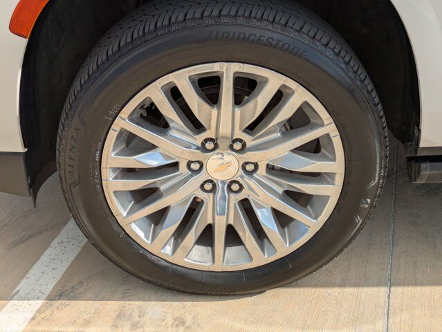 2023 Chevrolet Suburban High Country Castroville TX