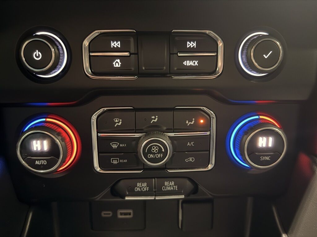 2023 Chevrolet Suburban LS 4WD Minocqua WI