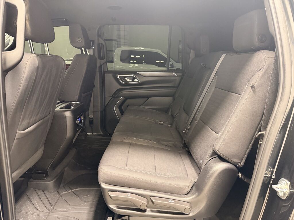 2023 Chevrolet Suburban LS 4WD Minocqua WI