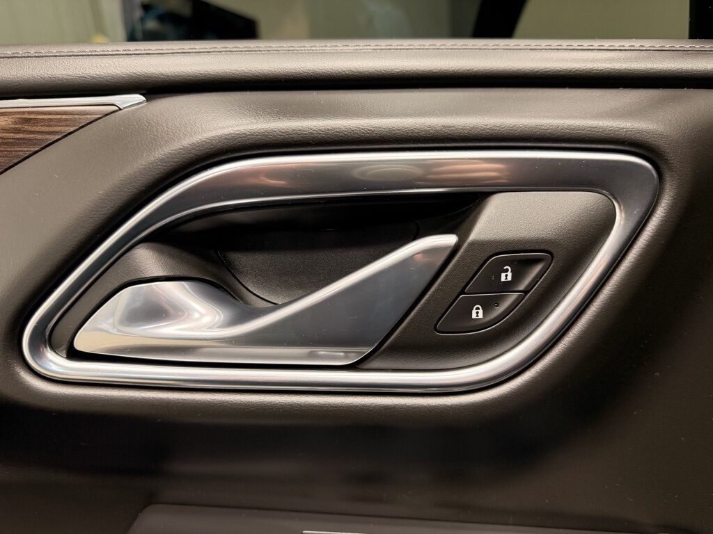 2023 Chevrolet Suburban LS 4WD Minocqua WI