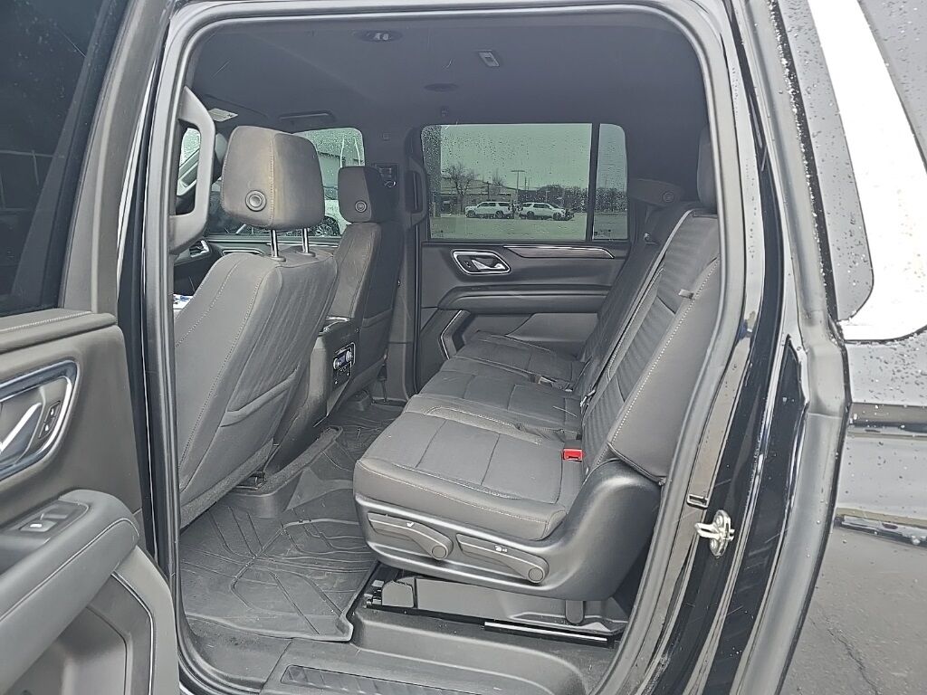 2023 Chevrolet Suburban LS 4WD Minocqua WI