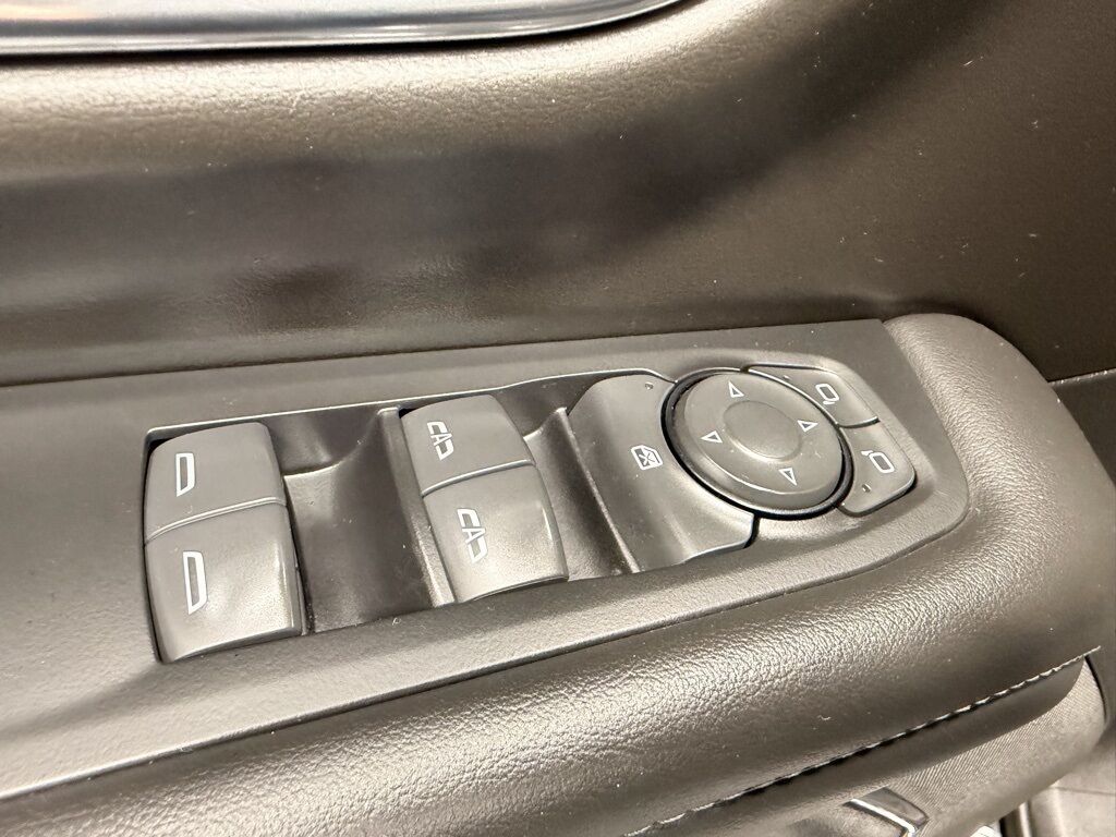 2023 Chevrolet Suburban LS 4WD Minocqua WI