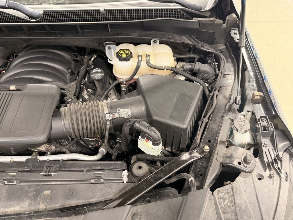 2023 Chevrolet Suburban LS 4WD Minocqua WI