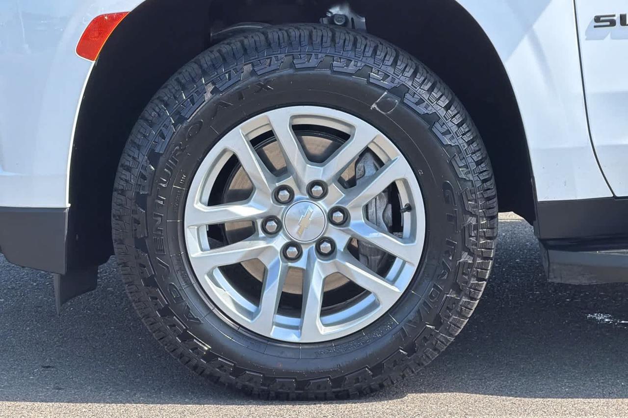 2023 Chevrolet Suburban LS Roseville CA
