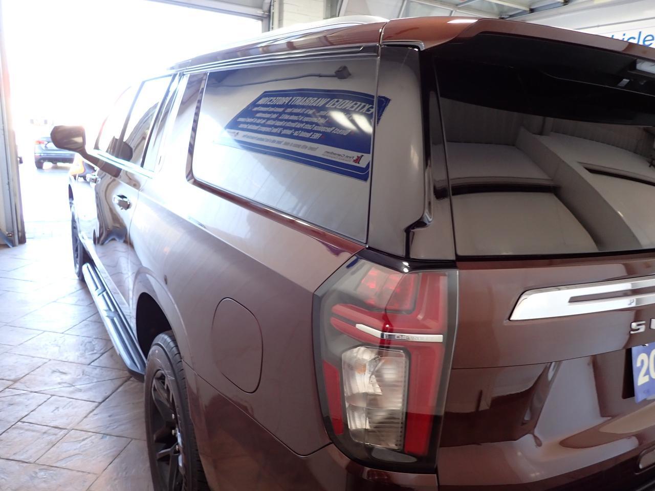 2023 Chevrolet Suburban LT 4WD 4DR LEATHER NAVI Listowel ON