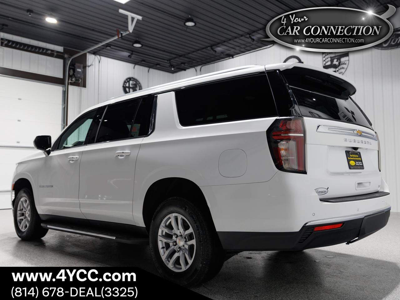 2023 Chevrolet Suburban LT 4WD 8-Passenger Cranberry PA