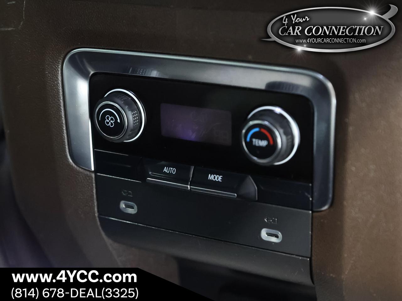 2023 Chevrolet Suburban LT 4WD 8-Passenger Cranberry PA