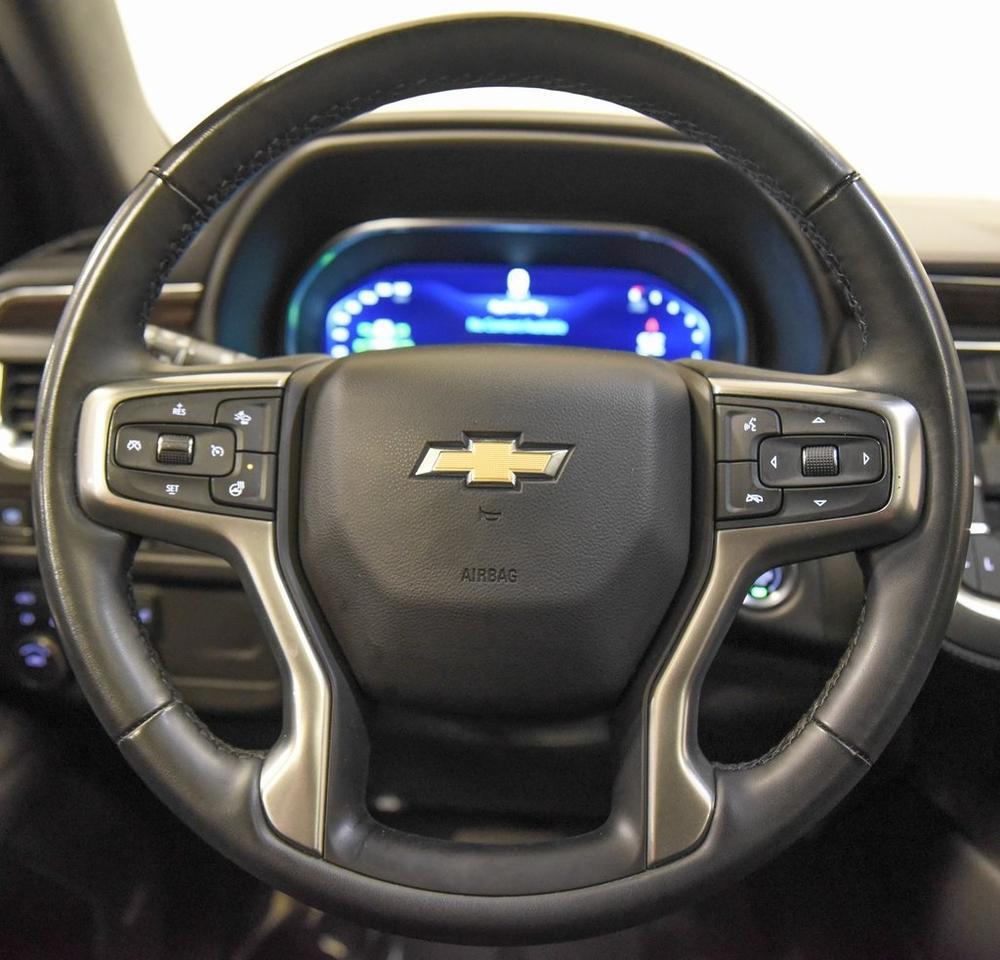 2023 Chevrolet Suburban LT Akron