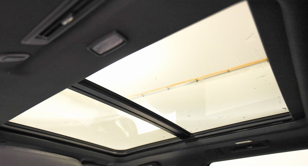 2023 Chevrolet Suburban LT Akron