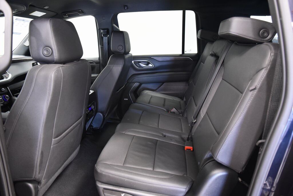 2023 Chevrolet Suburban LT Akron