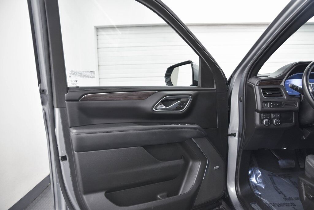 2023 Chevrolet Suburban LT Akron OH