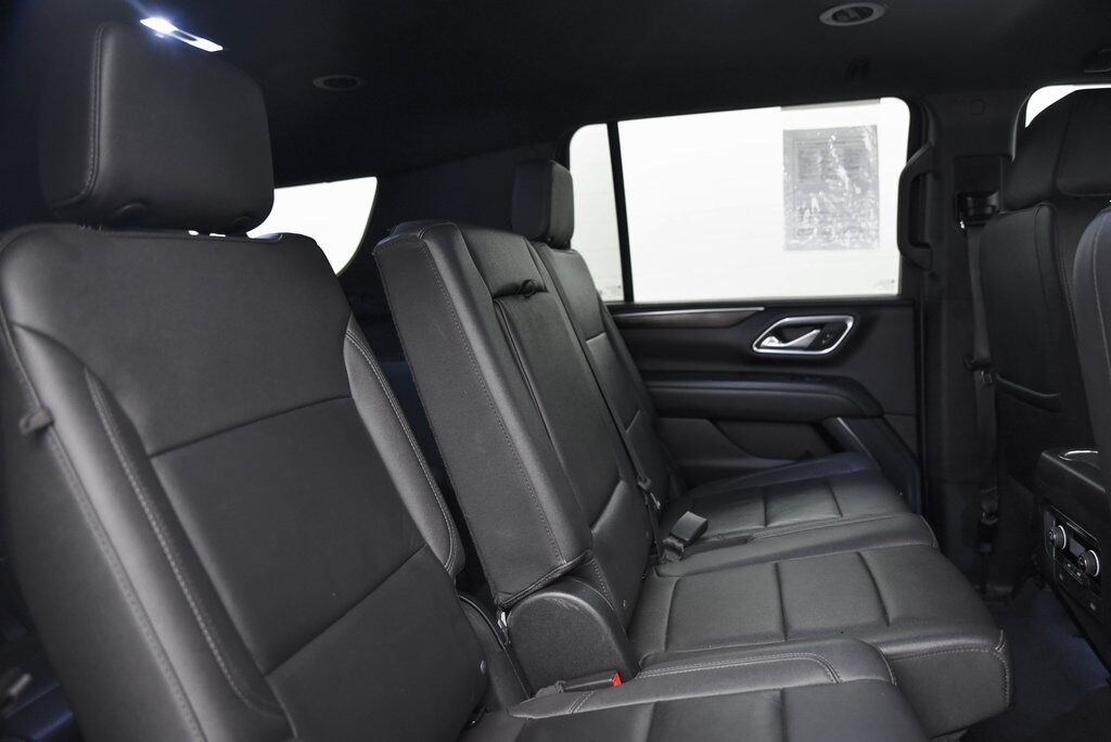 2023 Chevrolet Suburban LT Akron OH