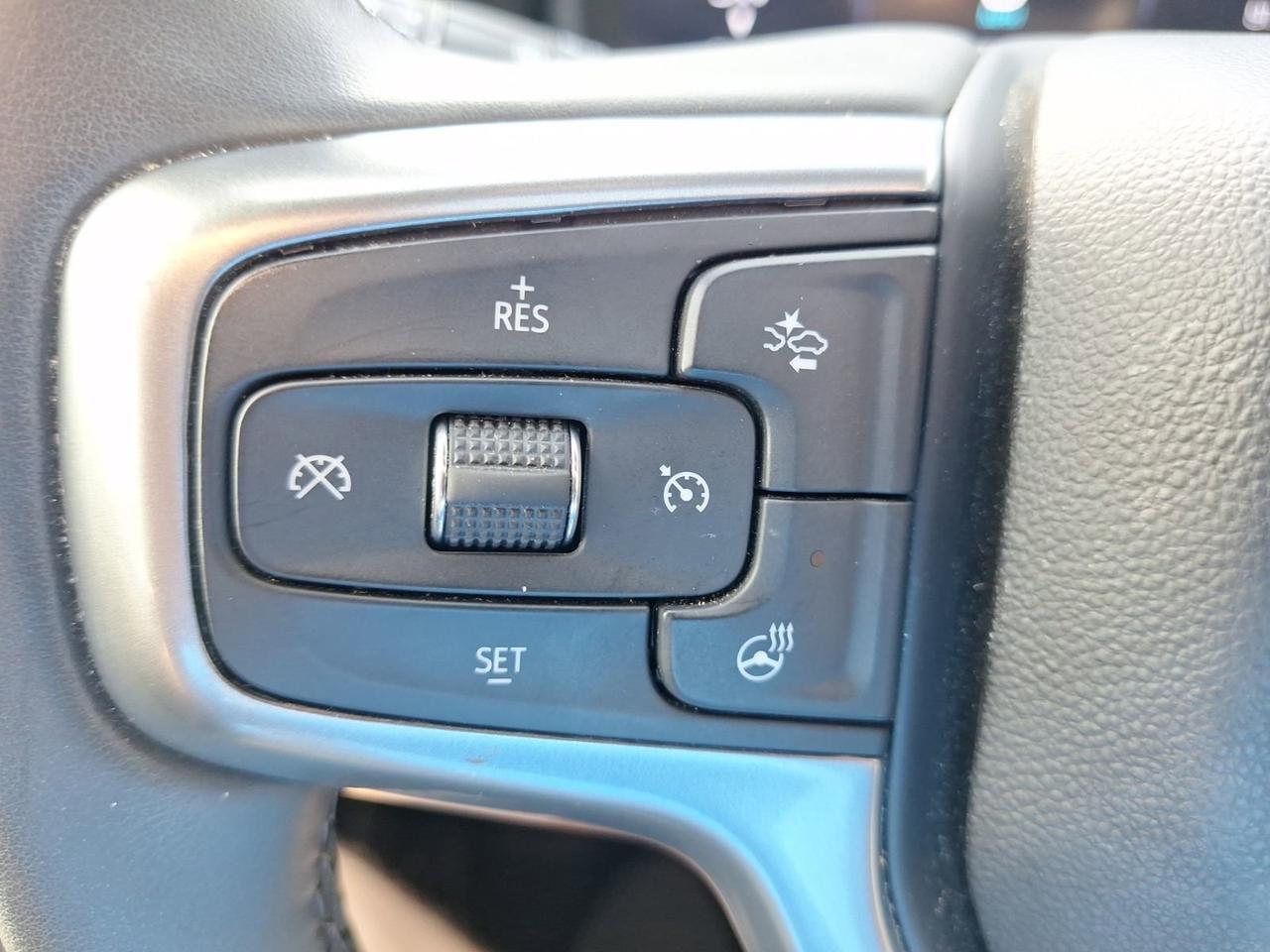 2023 Chevrolet Suburban LT Hurst TX