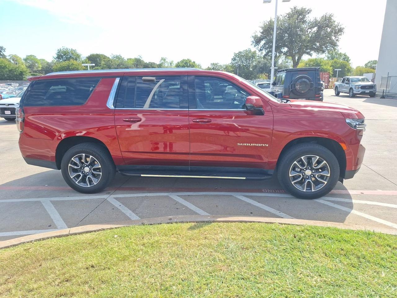 2023 Chevrolet Suburban LT Hurst TX