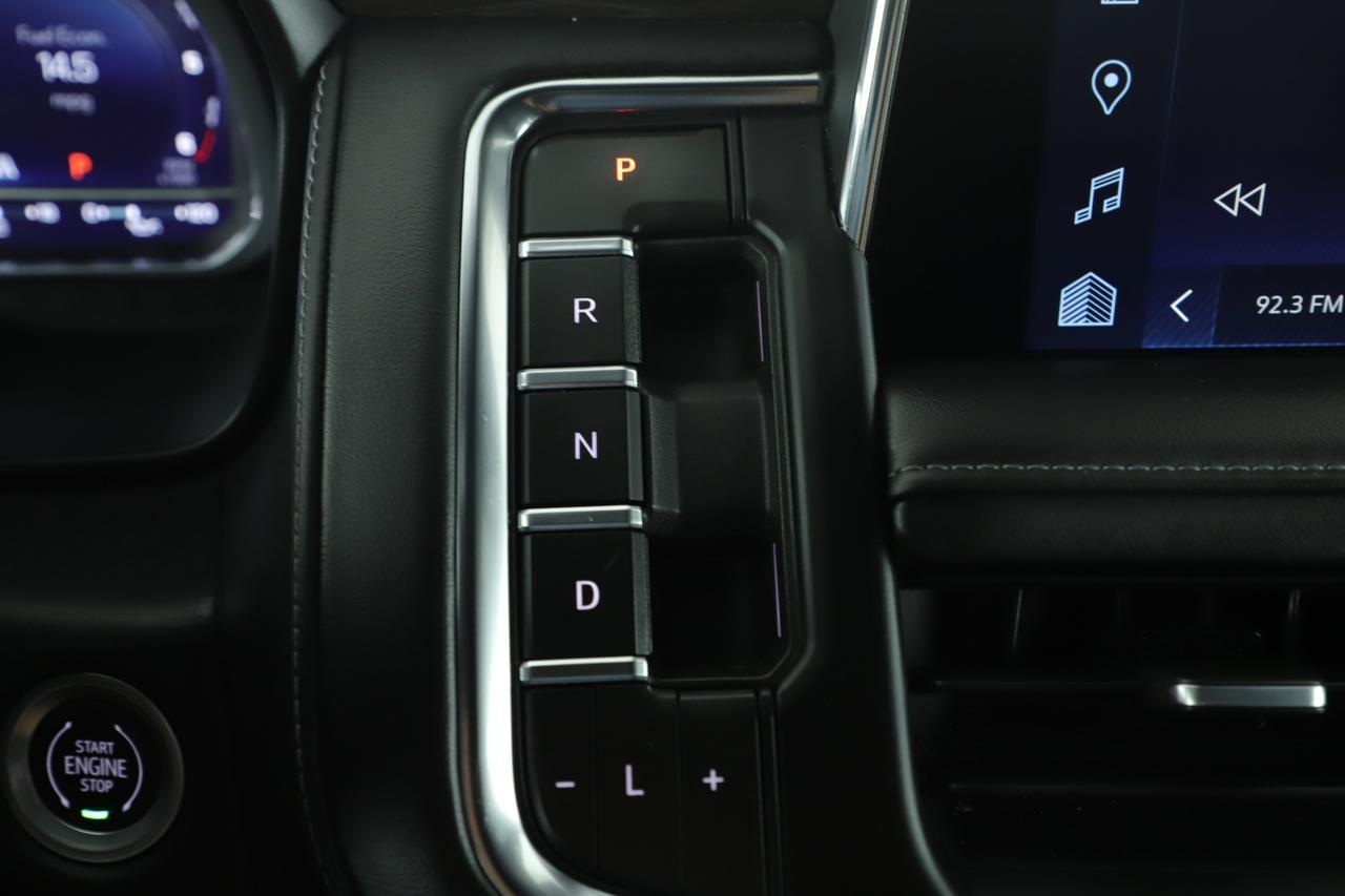 2023 Chevrolet Suburban LT New Braunfels TX
