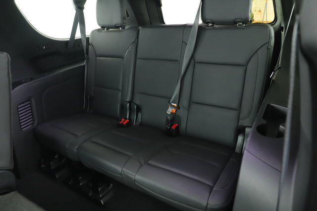 2023 Chevrolet Suburban LT New Braunfels TX