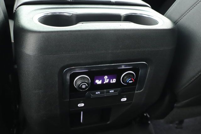 2023 Chevrolet Suburban LT New Braunfels TX