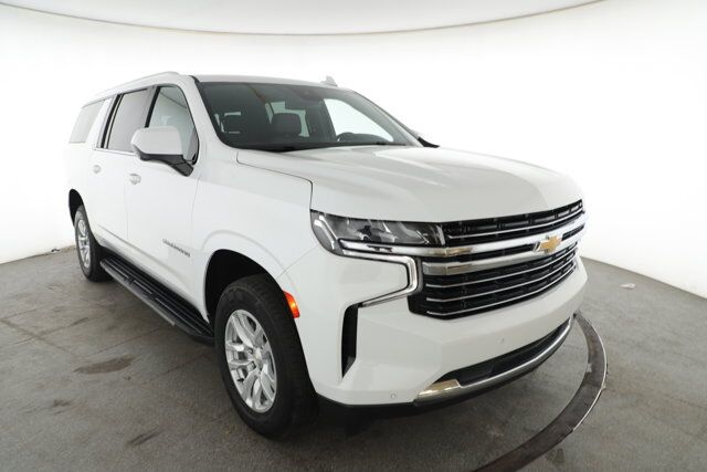 2023 Chevrolet Suburban LT New Braunfels TX