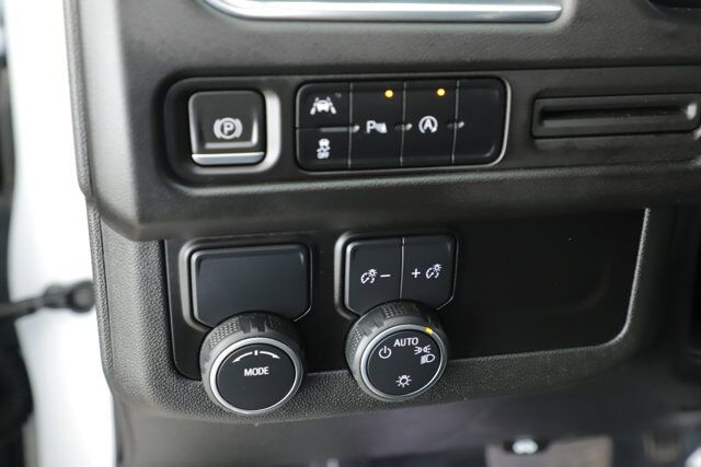 2023 Chevrolet Suburban LT New Braunfels TX