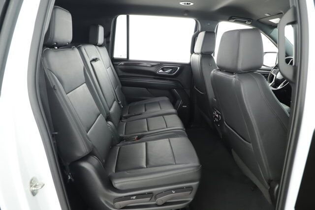 2023 Chevrolet Suburban LT New Braunfels TX