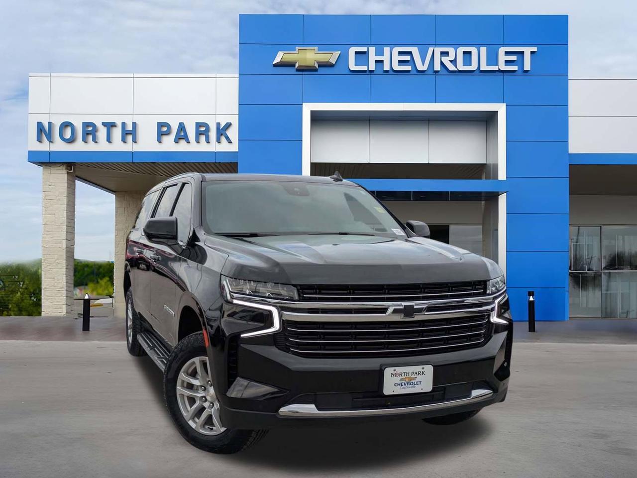 2023 Chevrolet Suburban LT